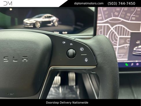 Used 2024 Tesla Model S Plaid image 30