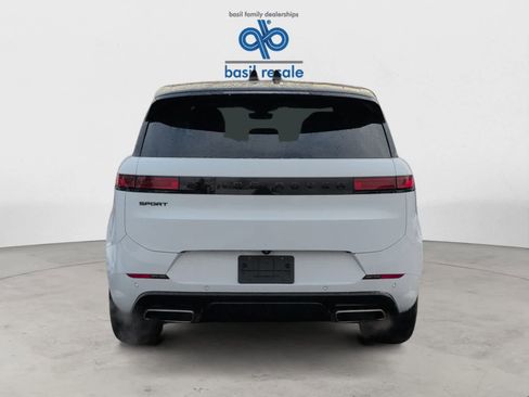 Used 2024 Land Rover Range Rover Sport Dynamic SE image 7