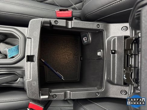 Used 2025 Jeep Gladiator Rubicon w/ Convenience Group image 27