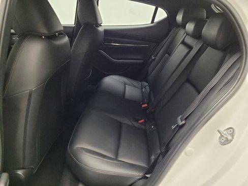 Used 2020 MAZDA MAZDA3 Hatchback w/ Preferred Package image 18