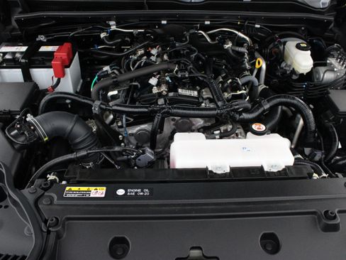 Used 2025 Toyota 4Runner TRD Sport Premium AWD/4WD image 40