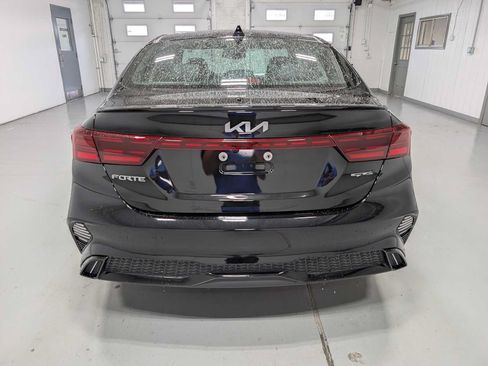 Certified 2024 Kia Forte GT-Line FWD image 8