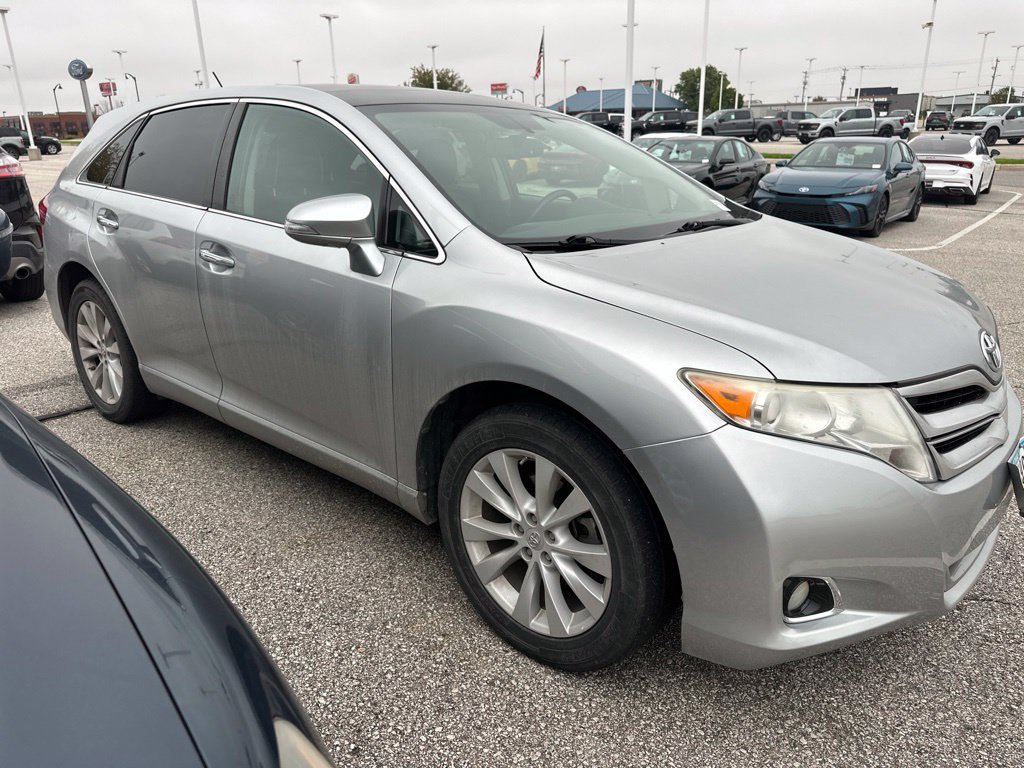 Used 2015 Toyota Venza XLE w/ XLE Premium Package AWD/4WD image 6
