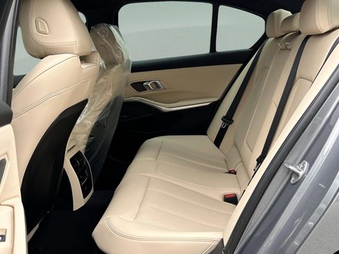 Used 2026 BMW 330i Sedan w/ Premium Package image 30