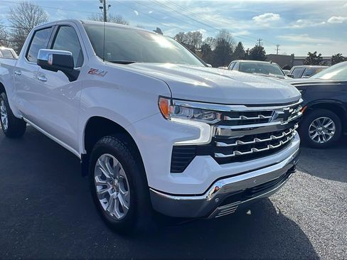New 2026 Chevrolet Silverado 1500 LTZ w/ LTZ Premium Package image 3