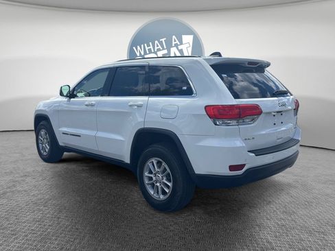 Used 2018 Jeep Grand Cherokee Laredo AWD/4WD image 6