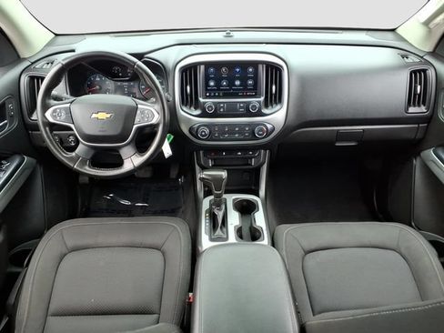Used 2021 Chevrolet Colorado LT AWD/4WD image 16