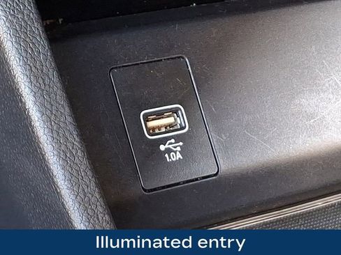 Used 2019 Honda HR-V LX image 16
