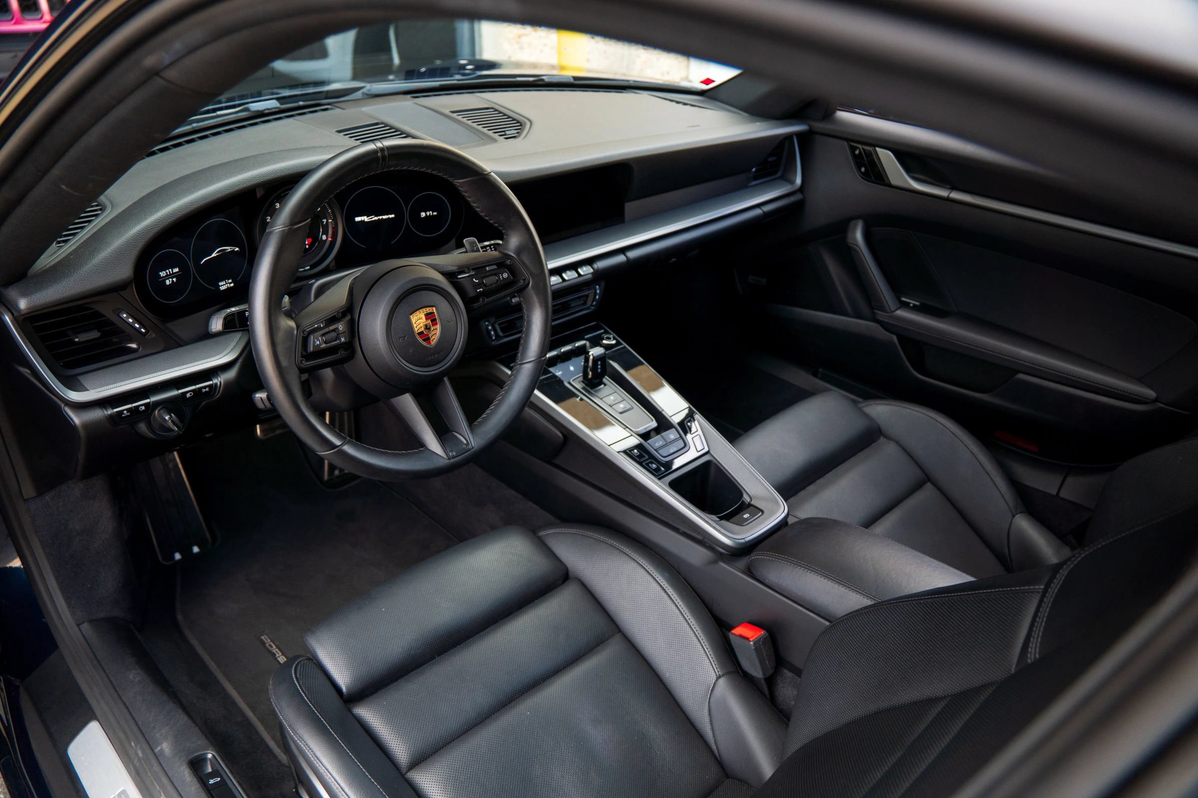 Used 2020 Porsche 911 Carrera RWD image 25