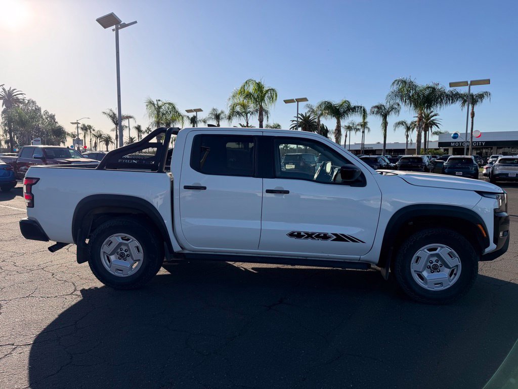 Used 2024 Nissan Frontier SV w/ Hardbody Edition AWD/4WD image 5
