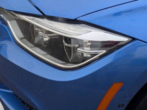 Used 2018 BMW 340i Sedan w/ Executive Package image 9