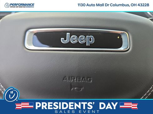 New 2025 Jeep Grand Cherokee Overland w/ Adv Protech Group III image 22