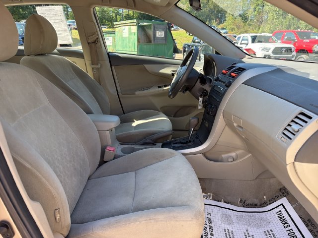 Used 2009 Toyota Corolla LE w/ All Weather Guard Pkg FWD image 25
