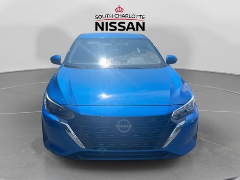 Used 2025 Nissan Sentra SV w/ All-Weather Package FWD image 2
