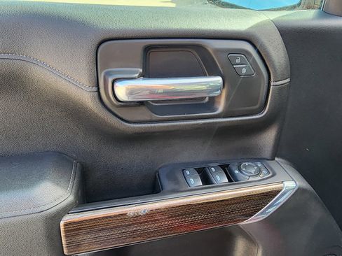 Used 2020 Chevrolet Silverado 1500 LT w/ All-Star Edition image 13