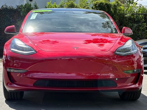 Used 2020 Tesla Model 3 Standard image 9
