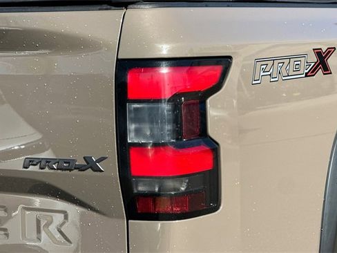 Used 2023 Nissan Frontier Pro-X w/ Technology Package image 29