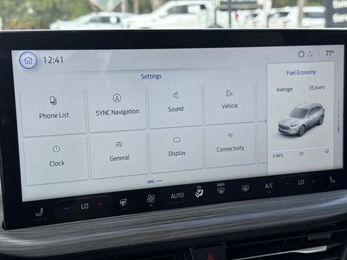 Used 2024 Ford Escape Platinum w/ Premium Technology Package image 29