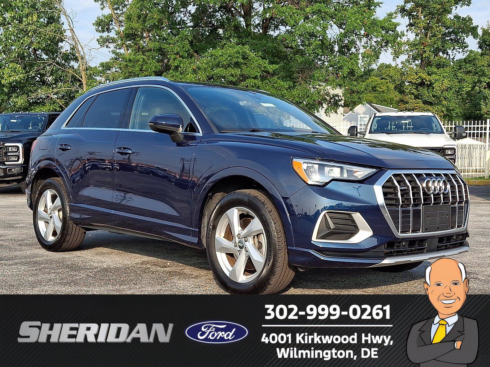 Used 2020 Audi Q3 2.0T Premium w/ Convenience Package AWD/4WD image 1