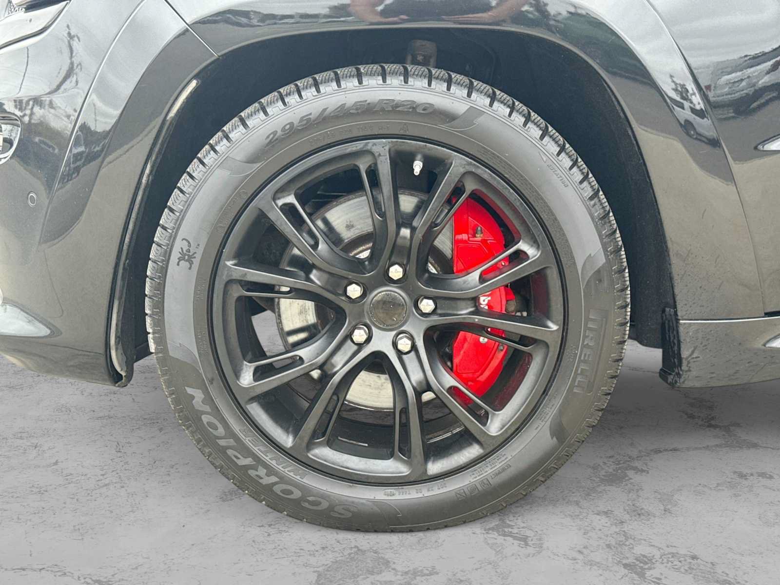 Used 2016 Jeep Grand Cherokee SRT AWD/4WD image 13