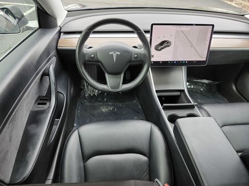 Used 2018 Tesla Model 3 Long Range image 26