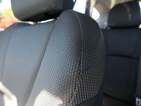 Certified 2023 Subaru Crosstrek 2.0i image 12