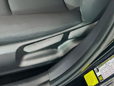 Certified 2025 Toyota Corolla LE FWD image 13