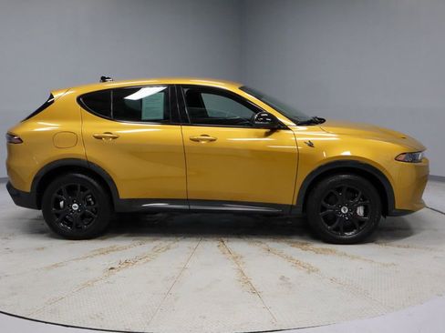 Used 2024 Dodge Hornet R/T w/ R/T Blacktop Package AWD/4WD image 5