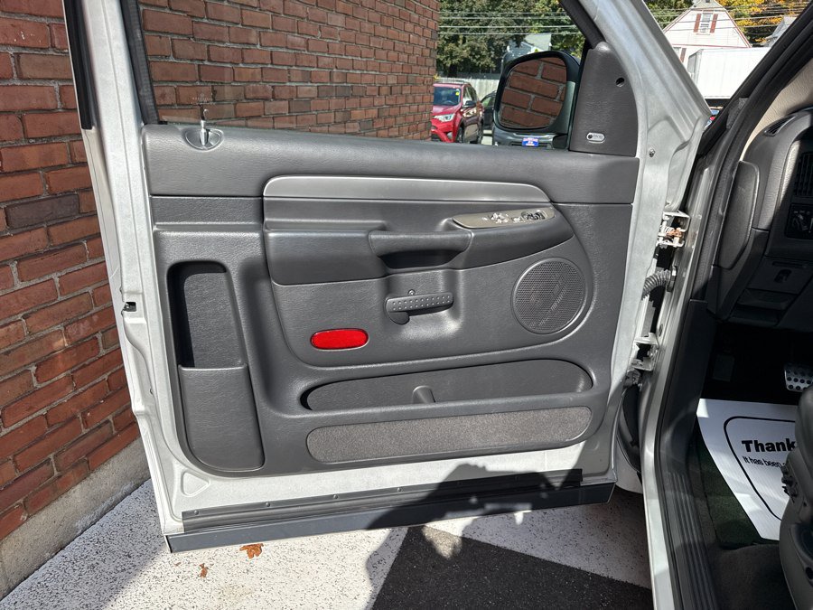 Used 2004 Dodge Ram 1500 Truck 2WD Regular Cab image 17