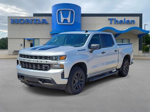 Used 2022 Chevrolet Silverado 1500 Custom w/ Rally Edition AWD/4WD image 2