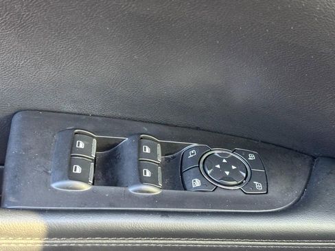 Used 2022 Lincoln Nautilus Reserve image 15