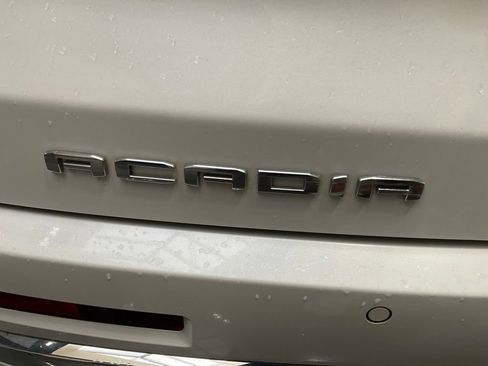 Used 2023 GMC Acadia Denali w/ Denali Technology Package AWD/4WD image 26