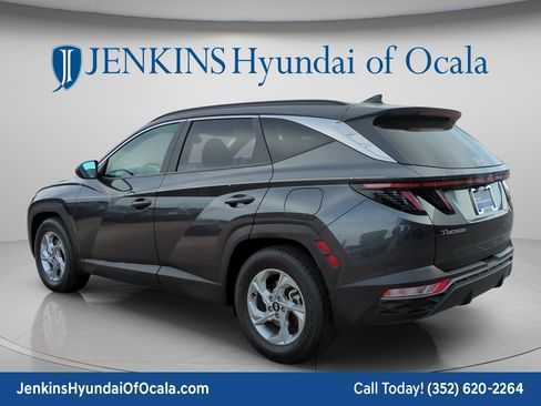 Certified 2022 Hyundai Tucson SEL FWD image 5