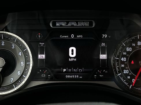 Used 2019 RAM 1500 Limited w/ Body Color Bumper Group AWD/4WD image 18