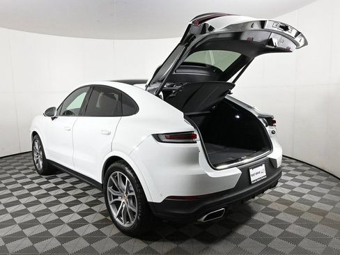 Certified 2026 Porsche Cayenne Coupe AWD/4WD image 34