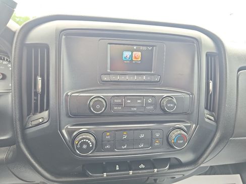 Used 2016 Chevrolet Silverado 2500 W/T AWD/4WD image 23