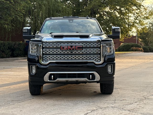 Used 2021 GMC Sierra 2500 Denali w/ Denali Ultimate Package AWD/4WD image 2