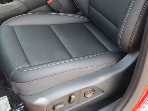New 2026 GMC Terrain Elevation w/ Elevation Premium Package FWD image 11