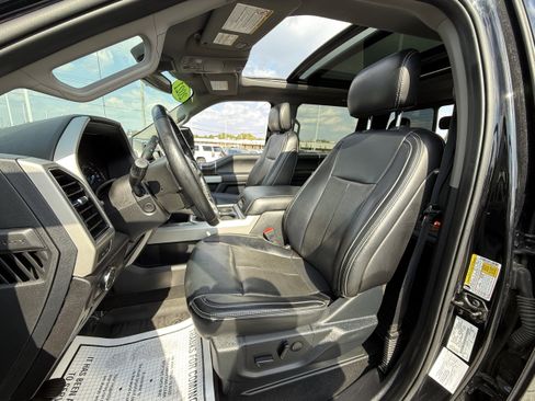 Used 2021 Ford F250 Lariat image 16