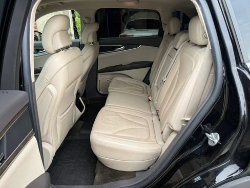 Used 2017 Lincoln MKX Reserve w/ Lincoln MKX Climate Package AWD/4WD image 31