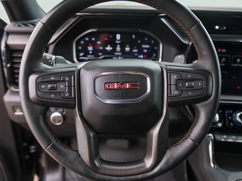 Used 2024 GMC Sierra 1500 AT4 w/ Technology Package image 15