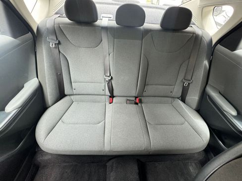 Used 2025 Kia K4 FWD image 38