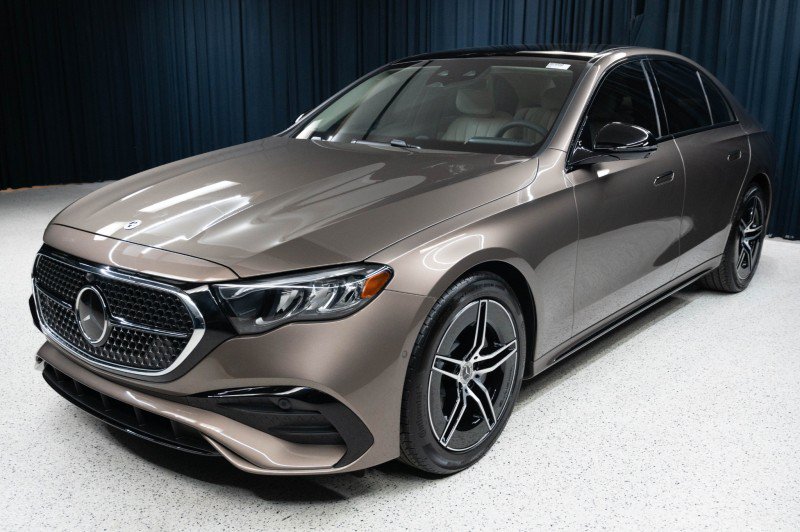 New 2027 Mercedes-Benz E 350 Sedan image 1