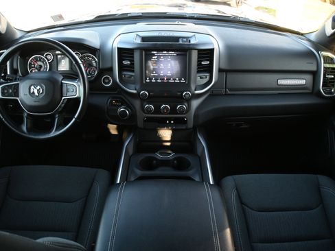 Used 2021 RAM 1500 Big Horn image 3
