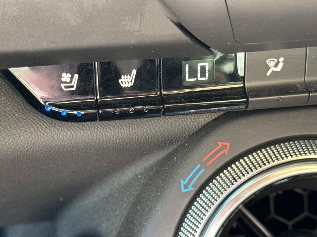 Used 2021 Chevrolet Camaro SS RWD image 22