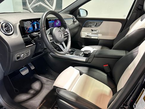Certified 2022 Mercedes-Benz GLA 250 4MATIC image 10