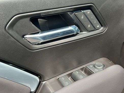 New 2026 Chevrolet Colorado Z71 image 18