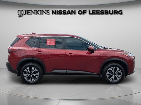Certified 2023 Nissan Rogue SV FWD image 3