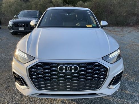 Used 2023 Audi Q5 2.0T Premium Plus w/ Premium Plus Package image 2