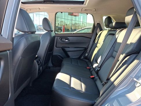 Certified 2023 Nissan Rogue SV w/ SV Premium B Package image 11